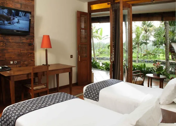 Omah Apik Hotel