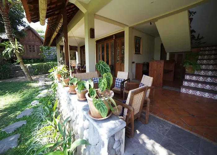 Hotel Omah Apik